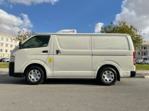 Visual comparison between chiller truck and chiller van used for refrigerated deliveries in UAE