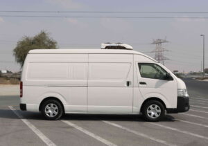 Modern chiller van for rent in Ajman ensuring fresh and safe cargo delivery.