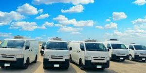 chiller van in Fujairah transporting perishable goods with temperature control
